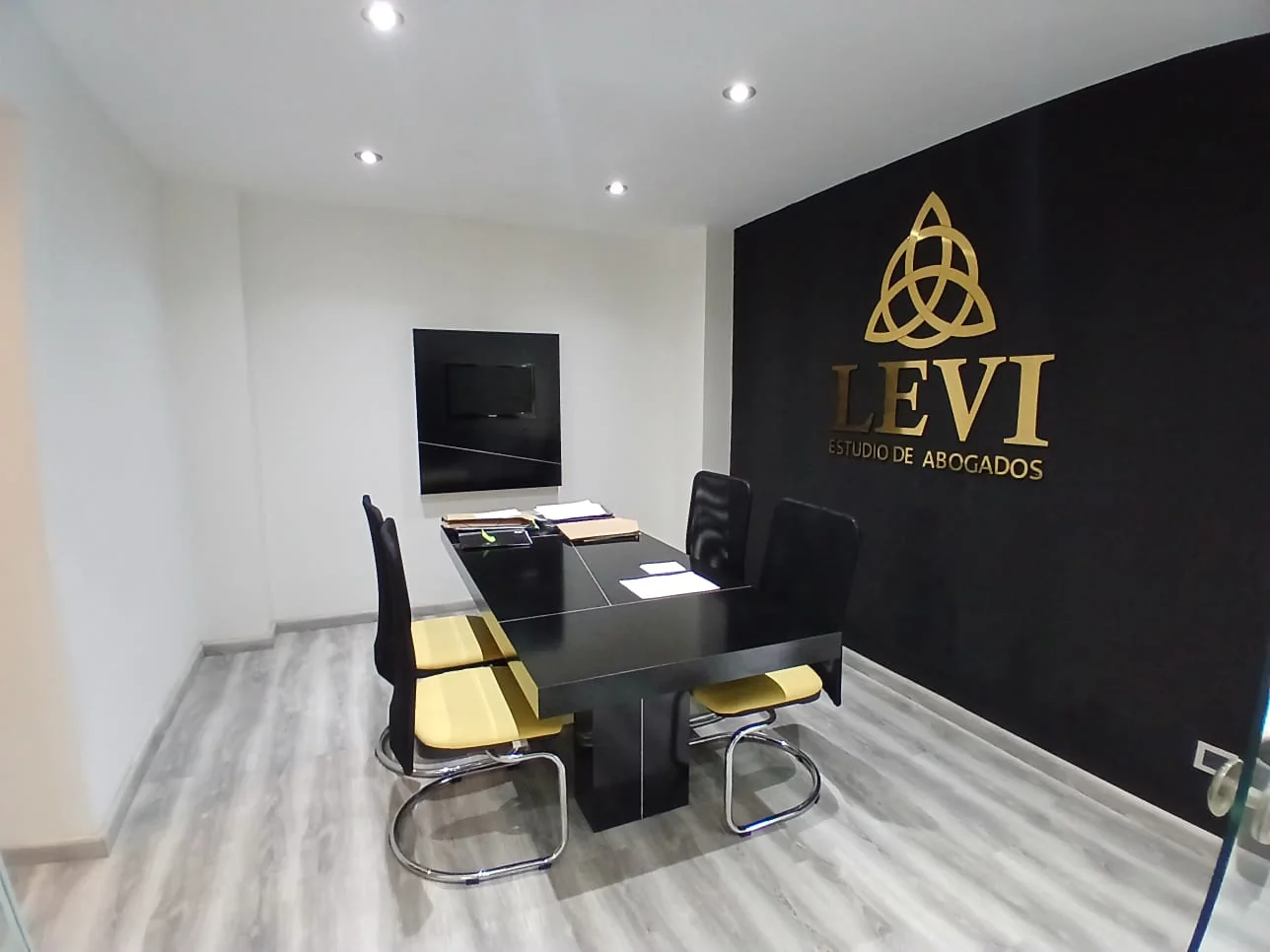 Sala de reuniones del Estudio Jurídico LEVI